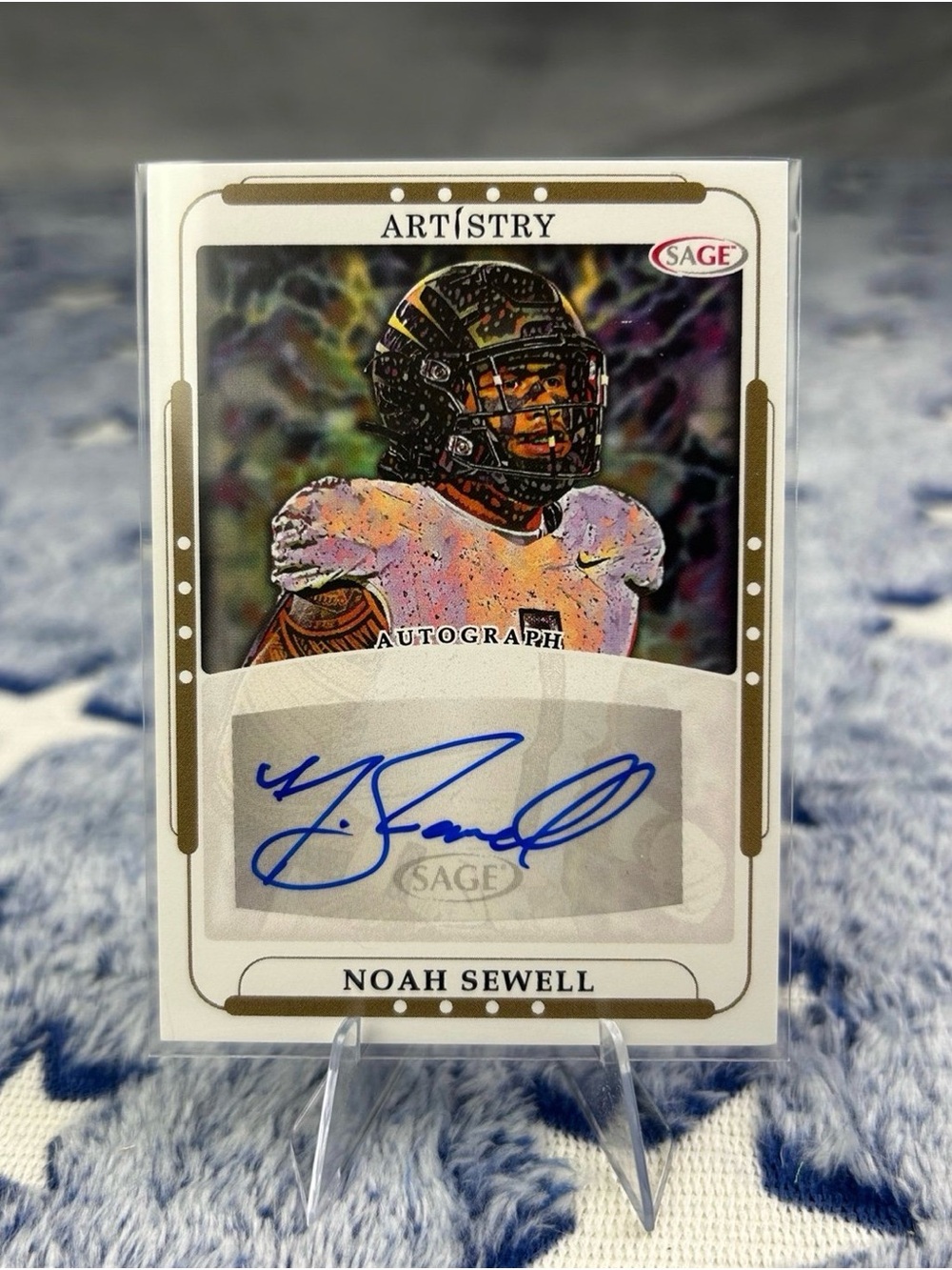 Artistry Noah Sewell Autograph Card — White & Gold